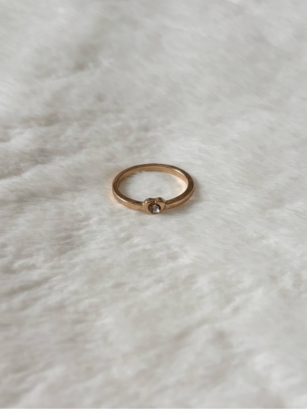 5/$8 🩷 MUST BUNDLE Minimalist Gold Solitaire Ring with Clear Stone - Picture 2 of 3